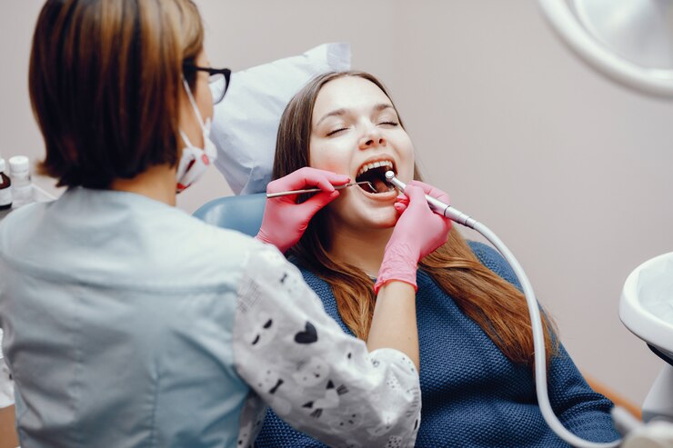 Restauração Dentária na Zona Norte de São Paulo atende nos seguintes bairros e distritos: Água Fria, Alto de Santana, Anhanguera, Barra Funda, Barro Branco, Brasilândia, Cachoeirinha, Casa Verde, Chora Menino, City América, Freguesia do Ó, Horto Florestal, Imirim, Jaçanã, Jardim Brasil, Jardim Cabuçu, Jardim Floresta, Jardim França, Jardim Guapira, Jardim Ibiratiba, Jardim São Bento, Jardim São Paulo, Lauzane Paulista, Limão, Mandaqui, Parque Edu Chaves, Parque Novo Mundo, Parada Inglesa, Perus, Piqueri, Pirituba, Santa Teresinha, Santana, São Domingos, Serra da Cantareira, Tremembé, Tucuruvi, Vila Basileia, Vila Ede, Vila Ester, Vila Galvão, Vila Guilherme, Vila Hebe, Vila Iara, Vila Jaguara, Vila Leonor, Vila Maria, Vila Medeiros e atendemos também em todas as regiões da cidade de São Paulo, SP.